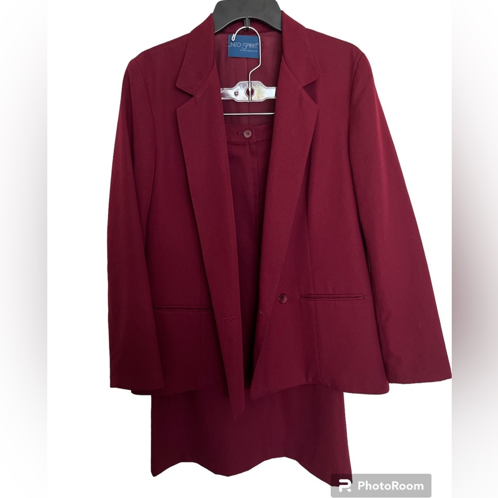 Vintage Neo-Spirit Levi Strauss Women’s Suit 16 Maroon BlazerJacket & Skirt